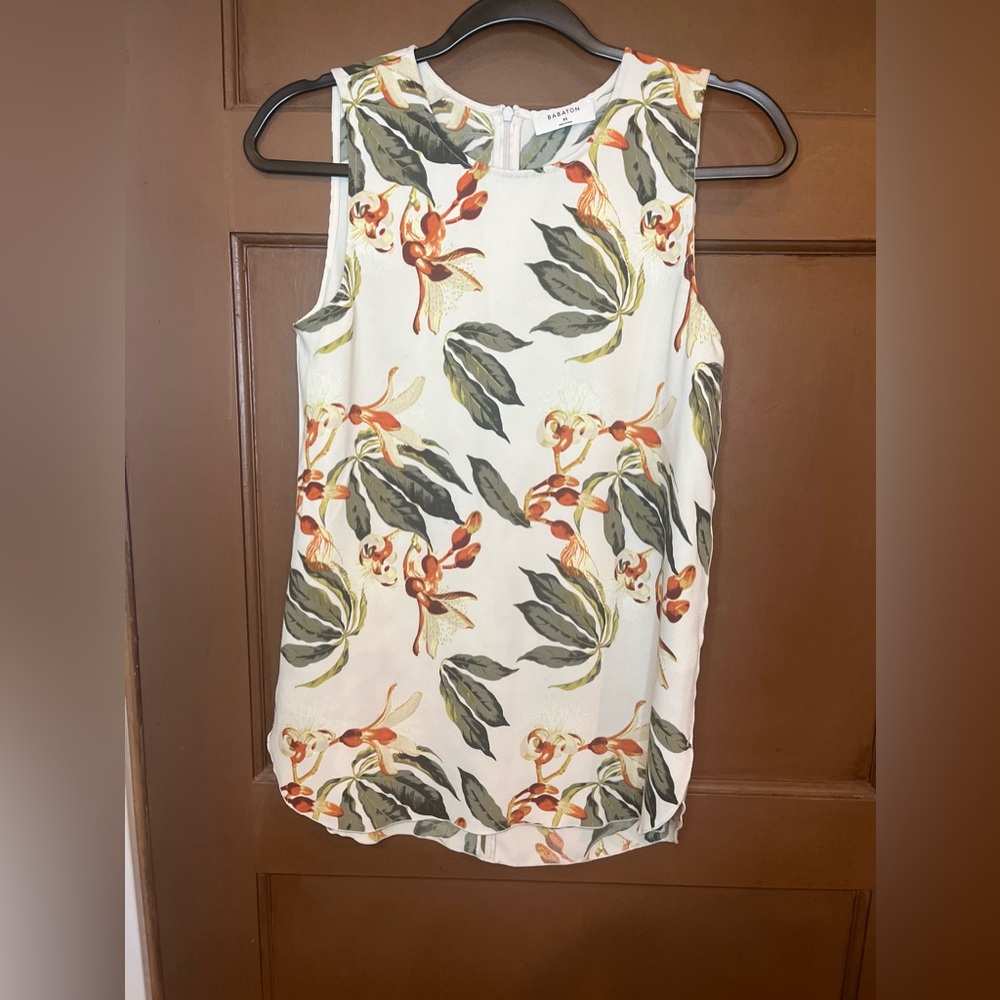 Aritzia Babaton // Weiland Sleeveless Blouse // Size XS - Picture 3 of 9